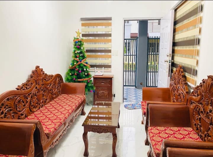 Free Wifi/secured Area - Cavite City