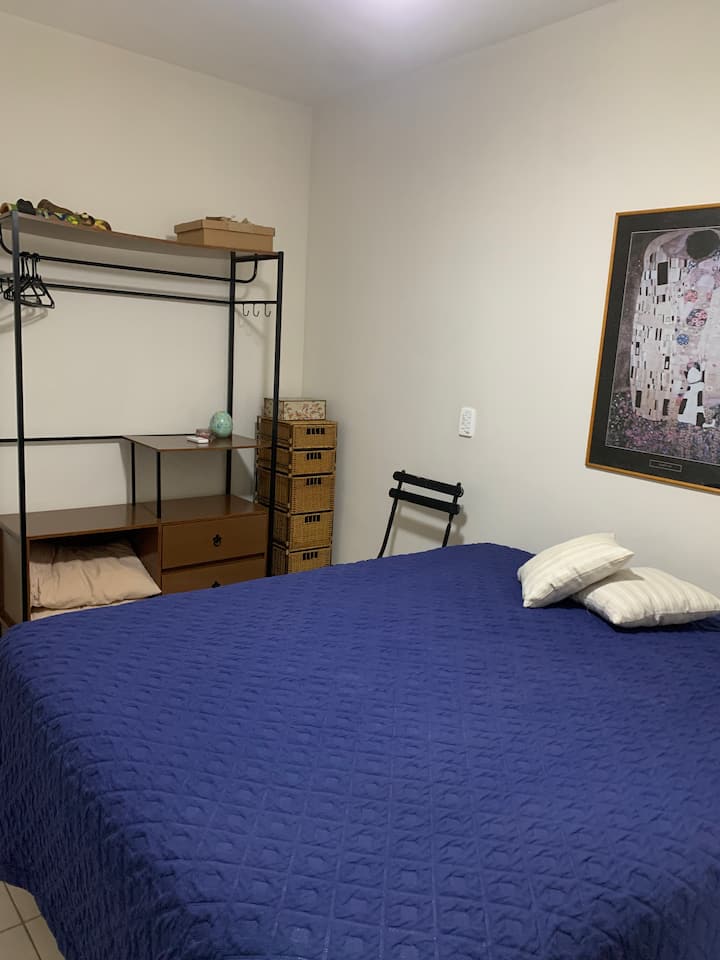 საძინებელი 1