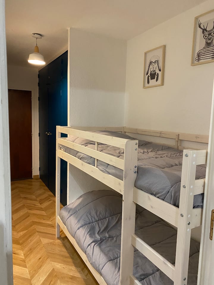 საძინებელი 2