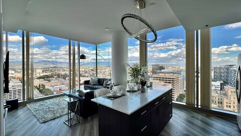 Penthouse LA 2bed/2bath [Sky Suite | Corner Unit]