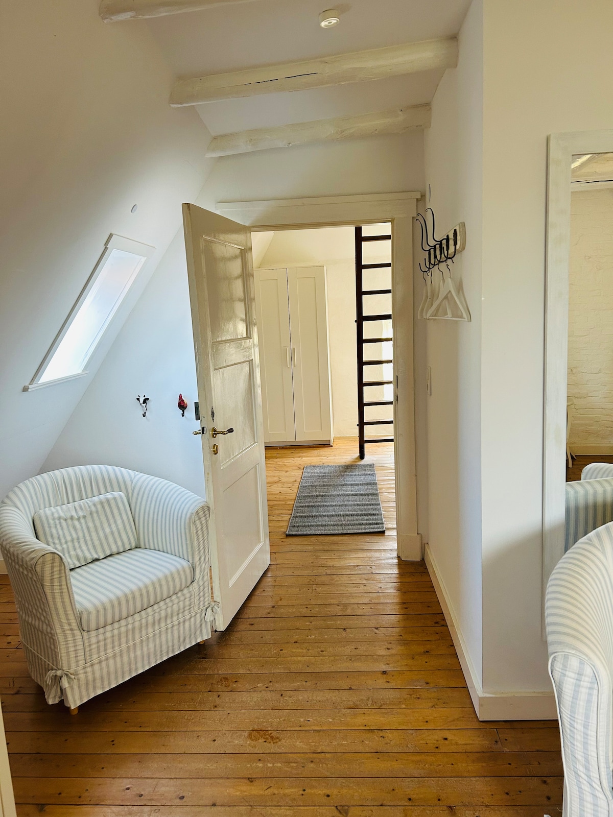 Beliebte Airbnb-Anzeige: The granary in Pilsumer Hof in Krummhörn
