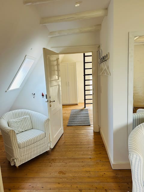 Popular Airbnb listing: The granary in Pilsumer Hof in Krummhörn
