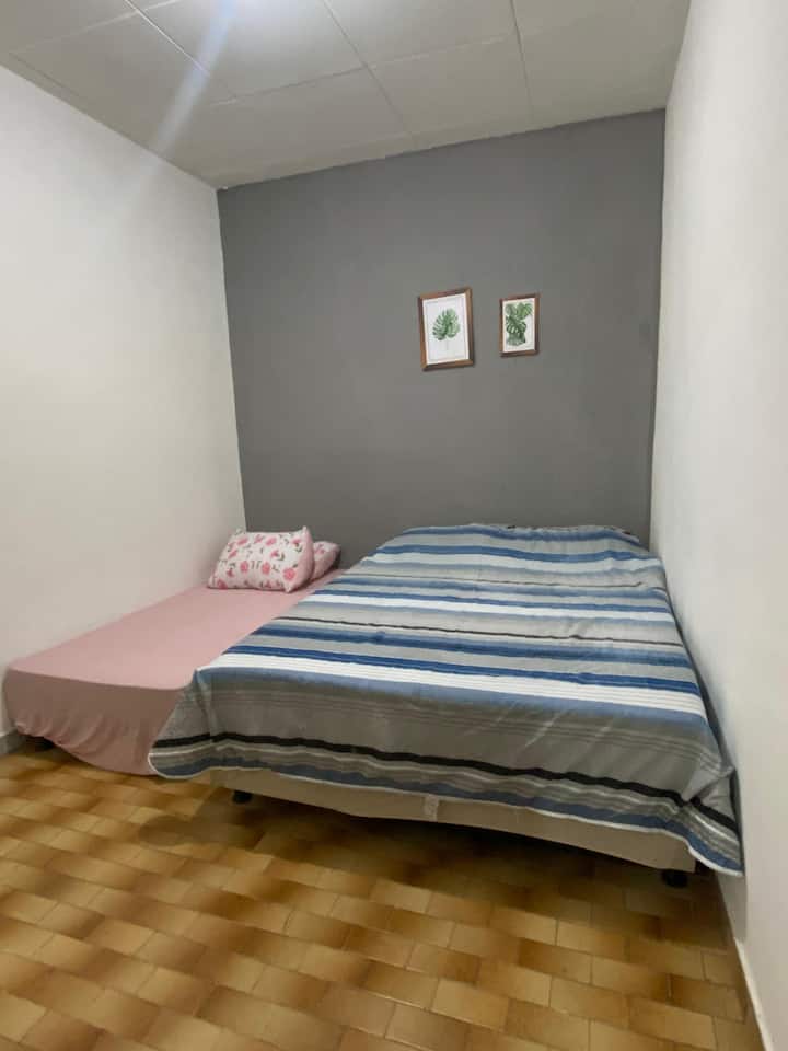 საძინებელი 1