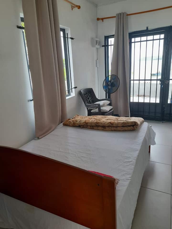 غرفة النوم 2