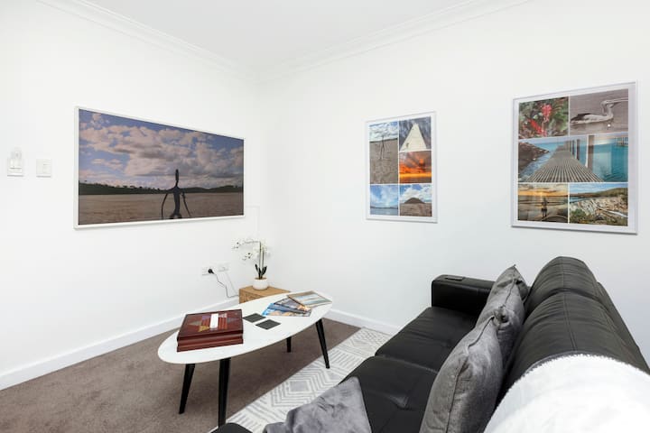 Panoramic Perth Views: 1br On Mounts Bay Road - Subiaco