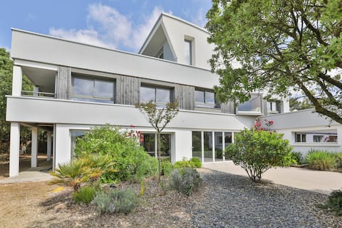 Modern villa, rooftop sea view, Port-Bourgenay