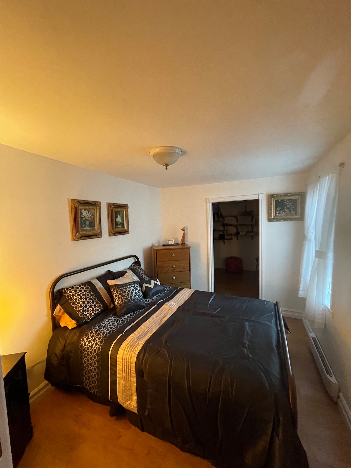 غرفة النوم 1