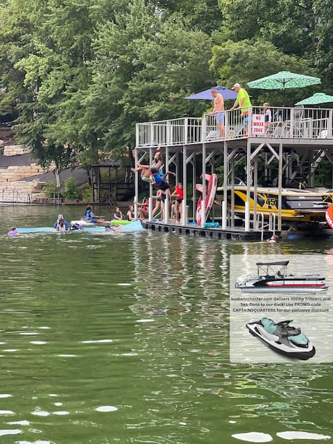 Grand Lakeview: Double decker dock, Fire Pit, Spa