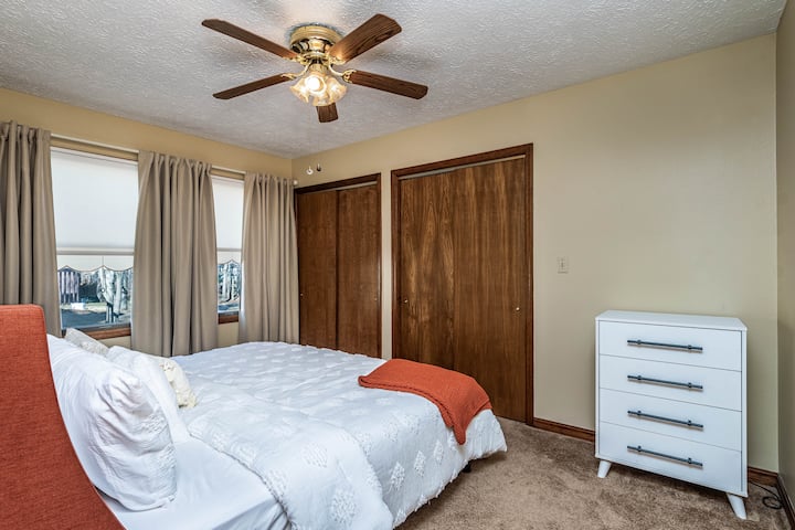 Schlafzimmer 2