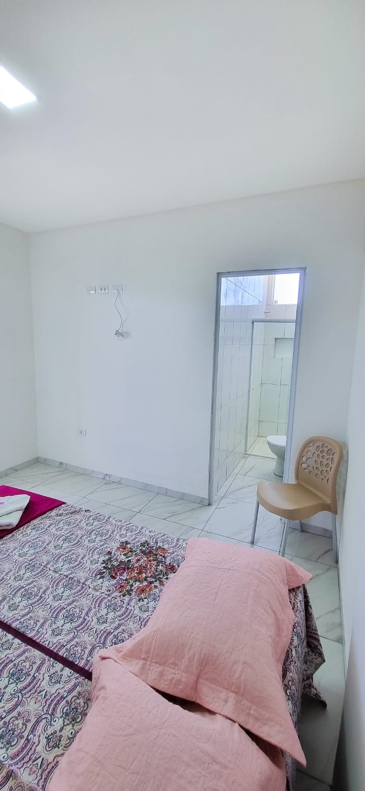 Chumba kilicho na chumba.