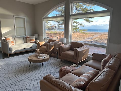 Sandy beach paradise 3 miles from ski hill
