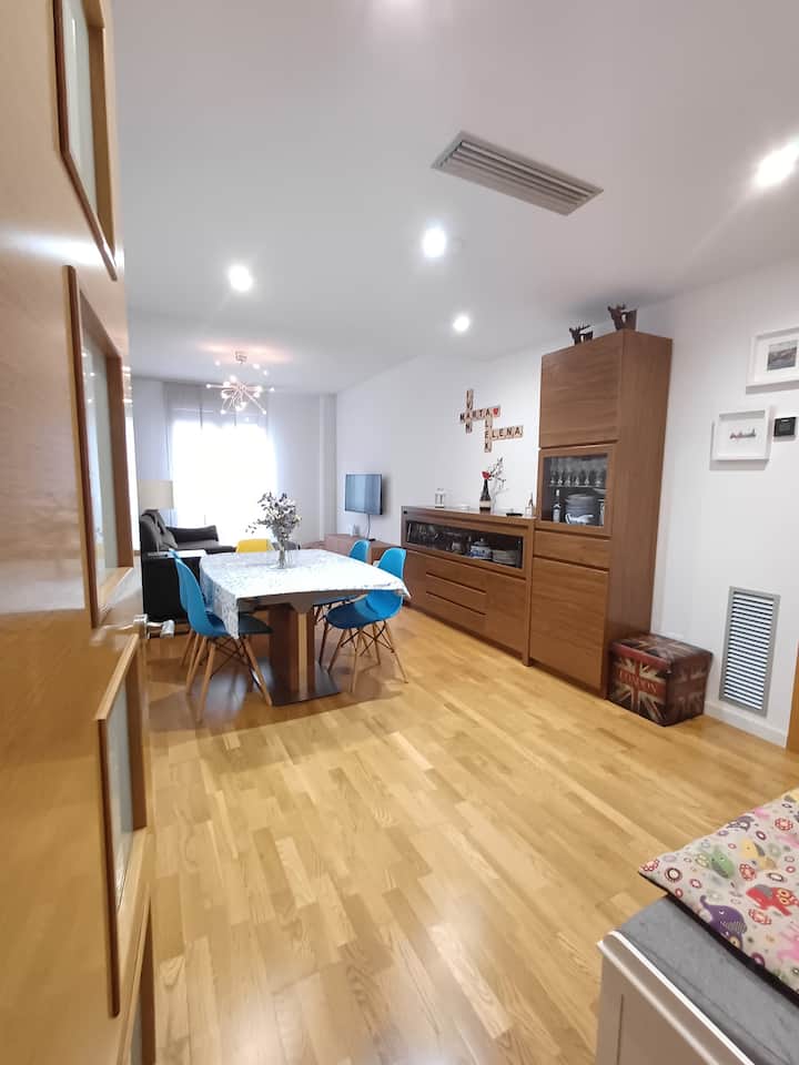Cozy Flat Close To Barcelona And Airport - Castelldefels