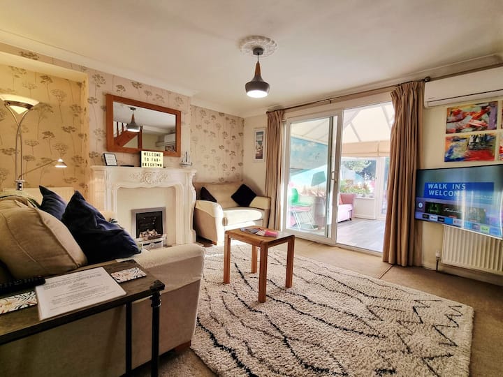 Sunny Queens Park Home - Garden & Private Parking - Brighton Beach
