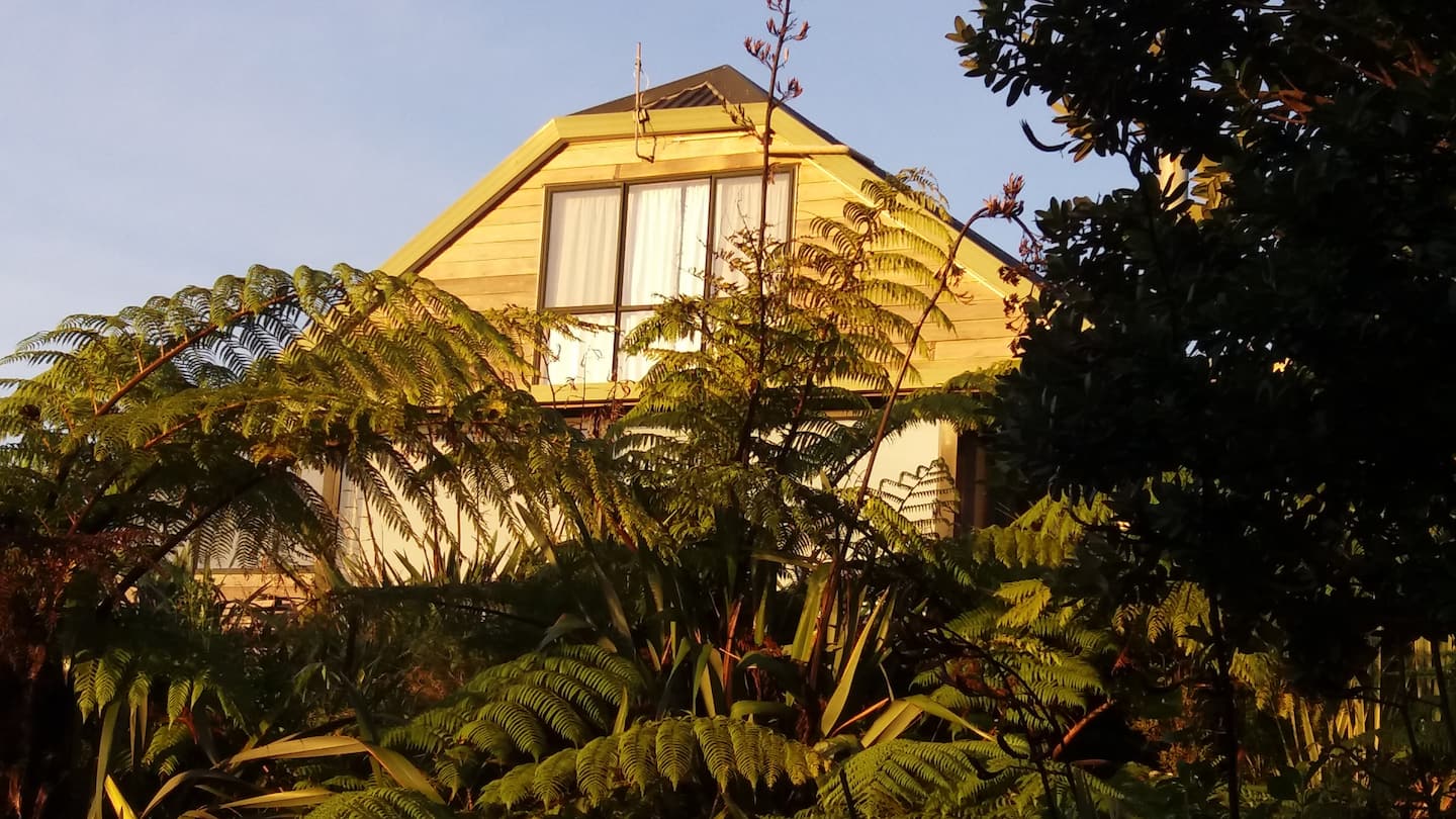 Beautiful Nature Retreat In Karekare 1
