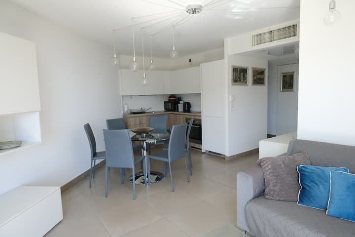 Sunny Apartment - Beausoleil