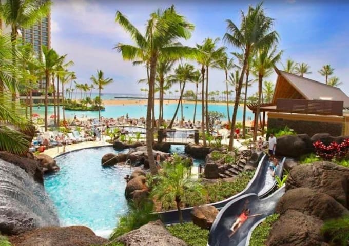 2 BR Villa @ Hilton Lagoon Tower