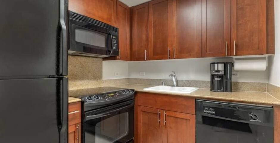 2 BR Villa @ Hilton Lagoon Tower gallery image 5