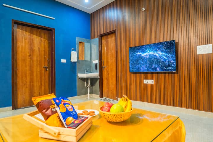 მისაღები ოთახი