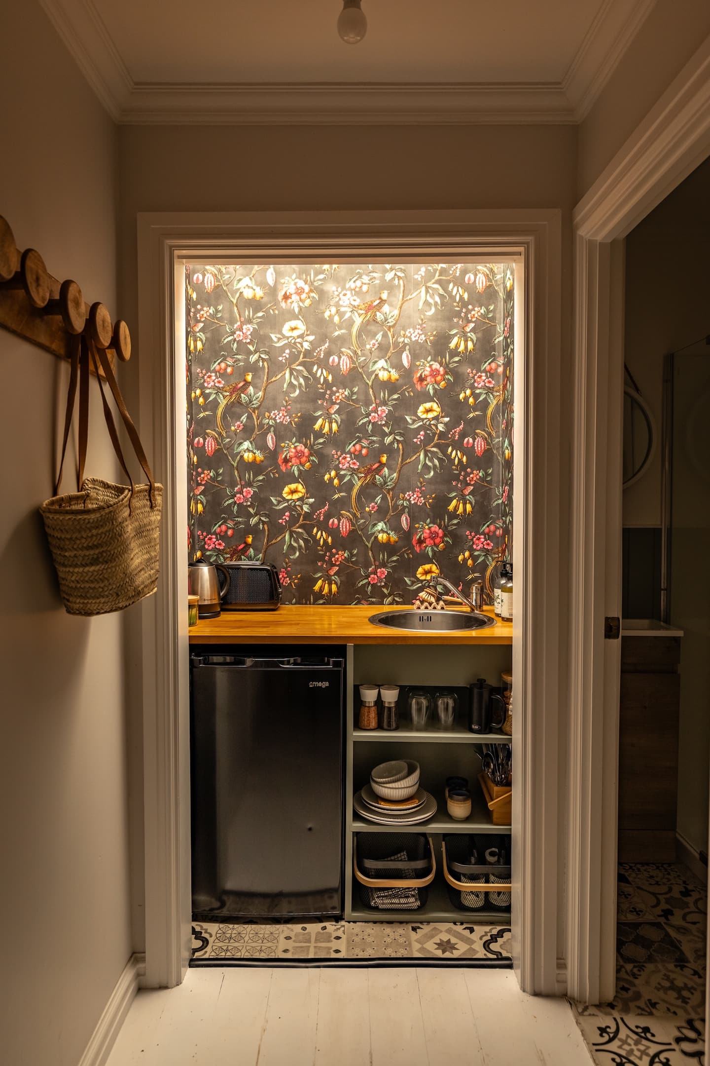 Private Garden Studio | Breakfast Included 4