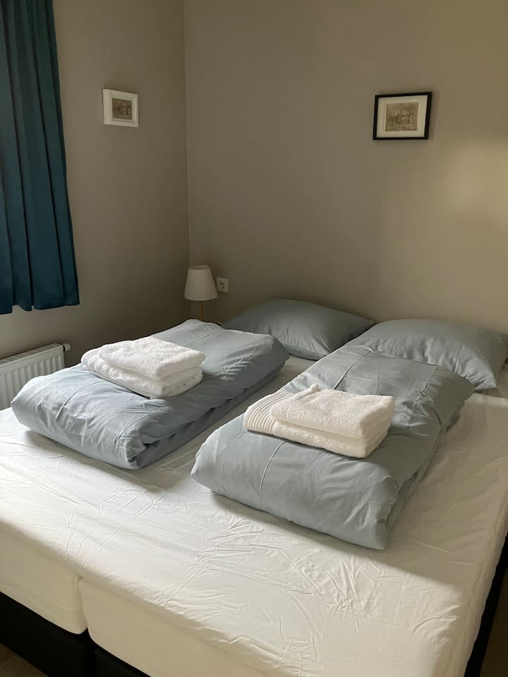 საძინებელი 1