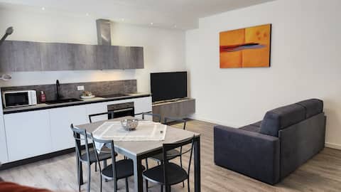 A&G Apartment 1 ground floor with garden