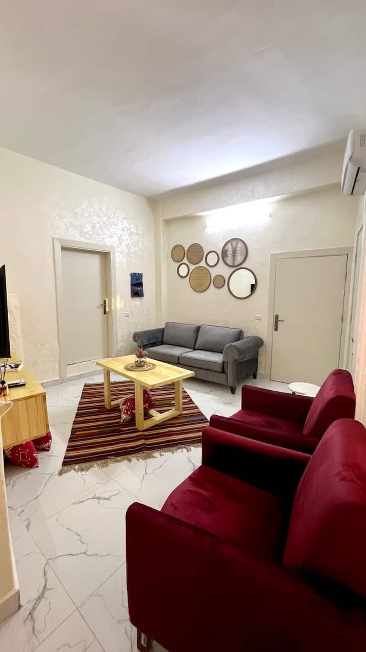 Rainbow St. Cozy Independent Groundfloor Apt - Amman