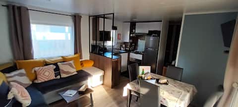 Top Airbnb: Stay close to the sea. 4* Siblu Calvados campsite in Litteau