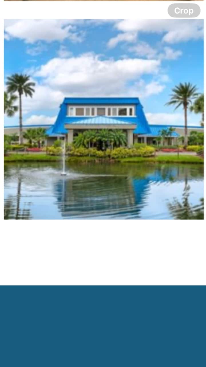 Liki Tiki Village Orlando family friendly resort Hotels for Rent in