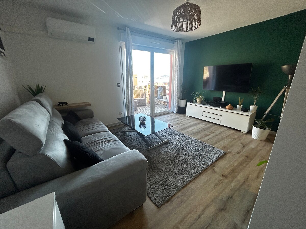 Propiedad de Airbnb exitosa: Beautiful 2-room with view of Sète en Balaruc Les Bains