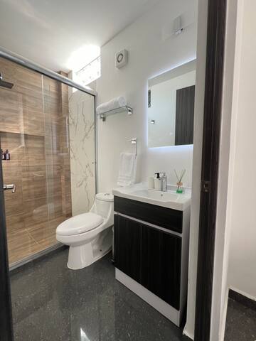 ¡2 Lujosos apartamentos cerca Condesa/Wtc 10Pax! gallery image 5