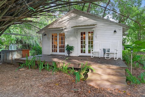 Moonwake on Drayton Island
"The Real Old Florida"