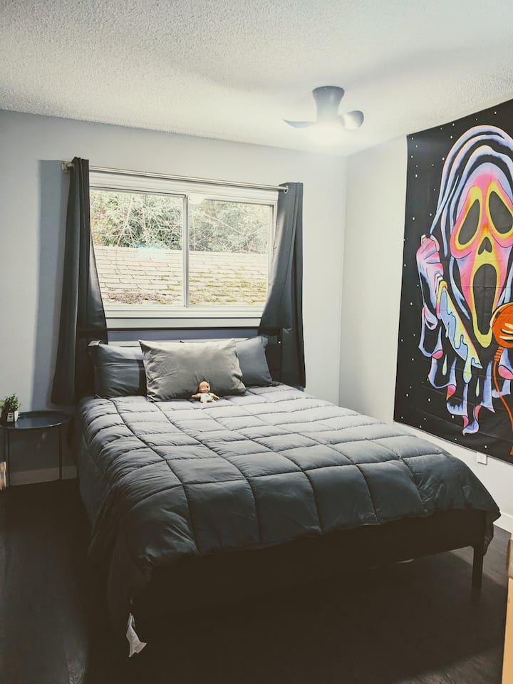 Horror Movie Theme Room