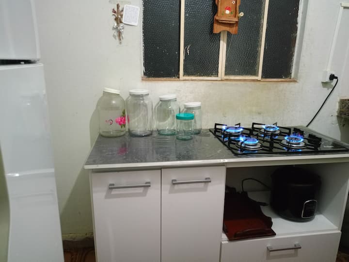 Kitnet Pequena - Paracatu
