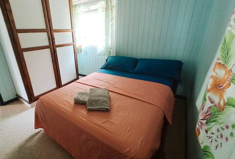 Fare Tai'a: Nanue Room