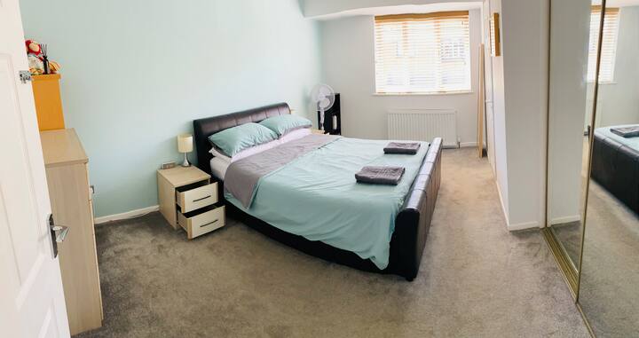 غرفة النوم 1