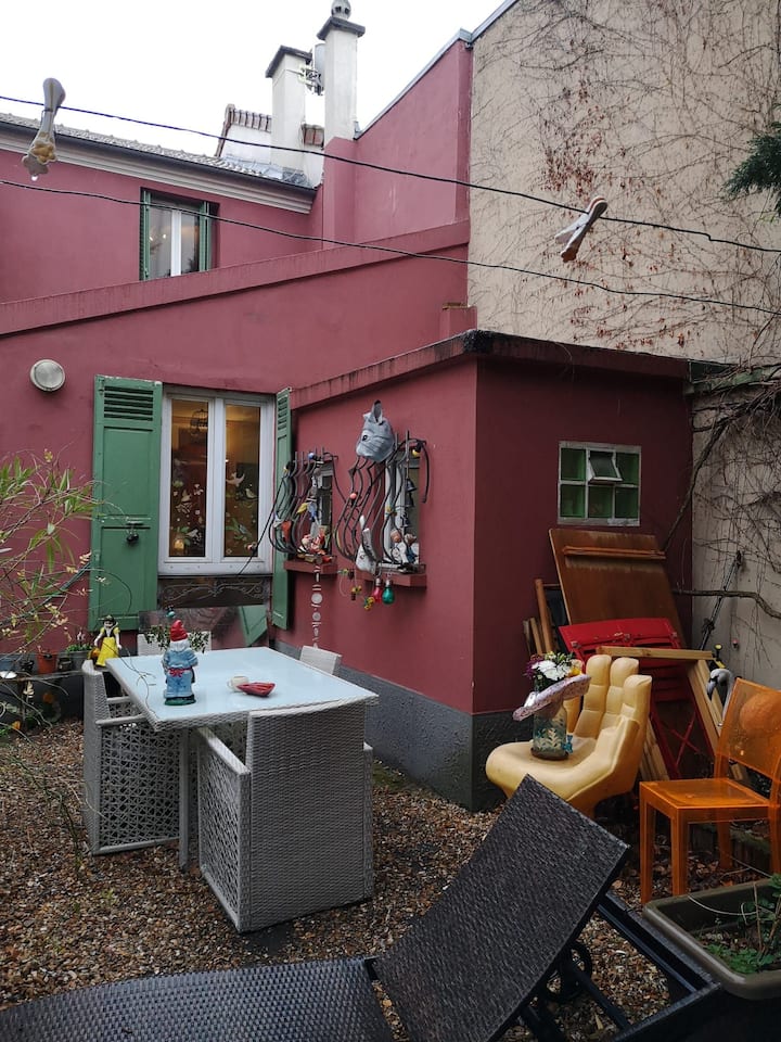 Maisonnette Avec Jardin - Paris