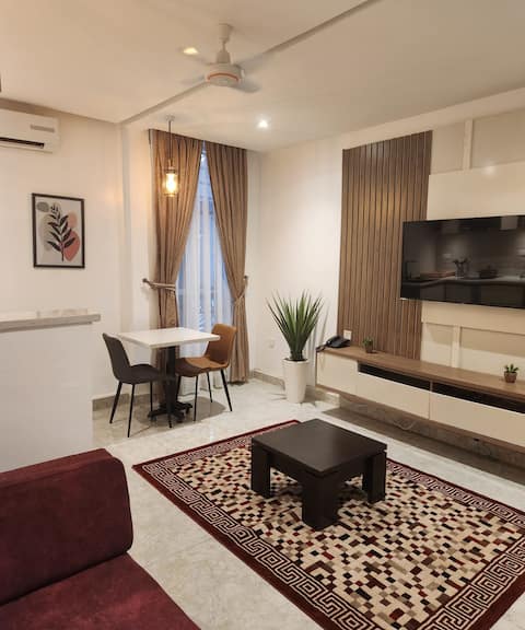 Jean Louis Stylish 1 BDR APT