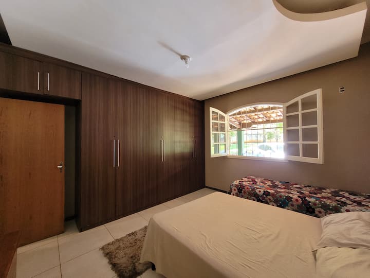 غرفة النوم 1