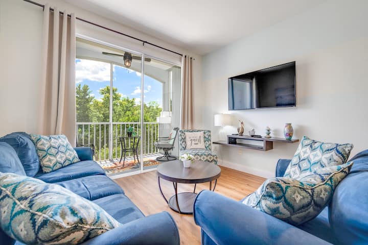 3 Br Disney Area Condo With A View & Free Resort! - Celebration, FL