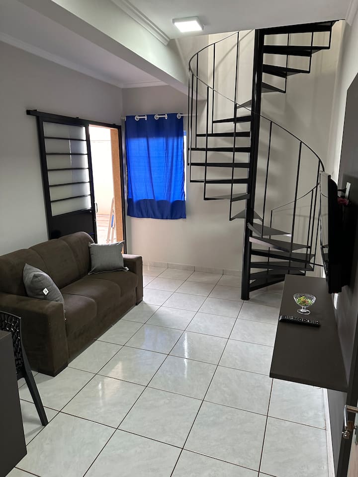 Apt Privativo 2 Qtos 1 Vaga à Prox Hospital Amor - Barretos, SP, Brasil