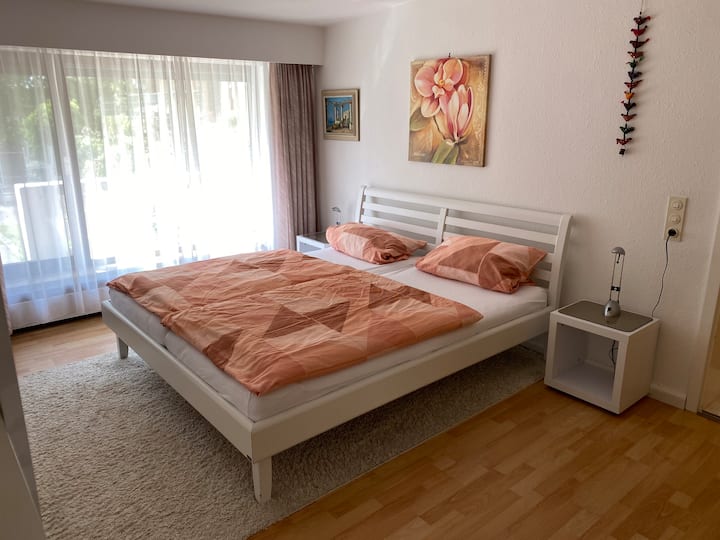 საძინებელი 1