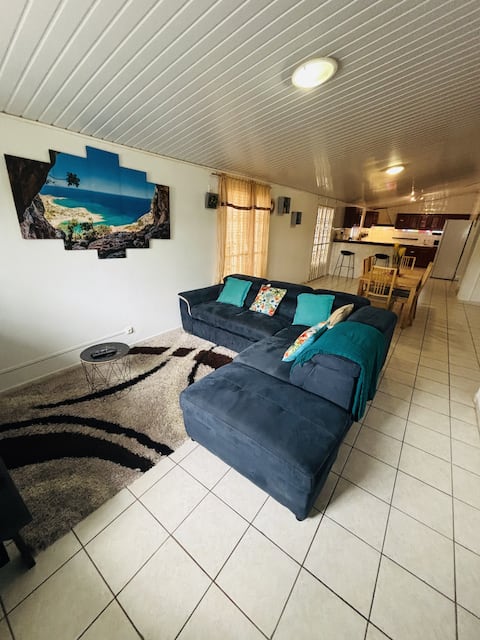 Beautiful 4 bedroom in Kourou with pool