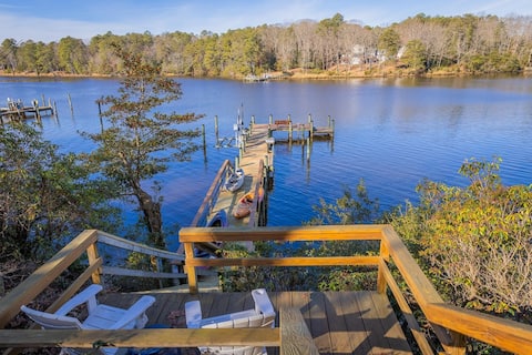 Waterfront Fishing,  Game Room, Kayaks, Firepit