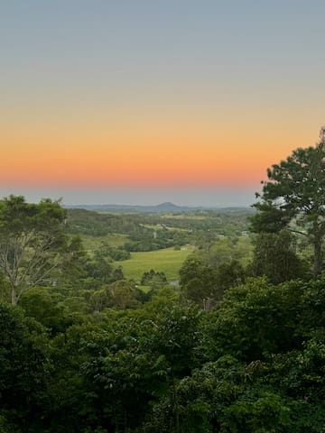 Mapleton Mist Cottage