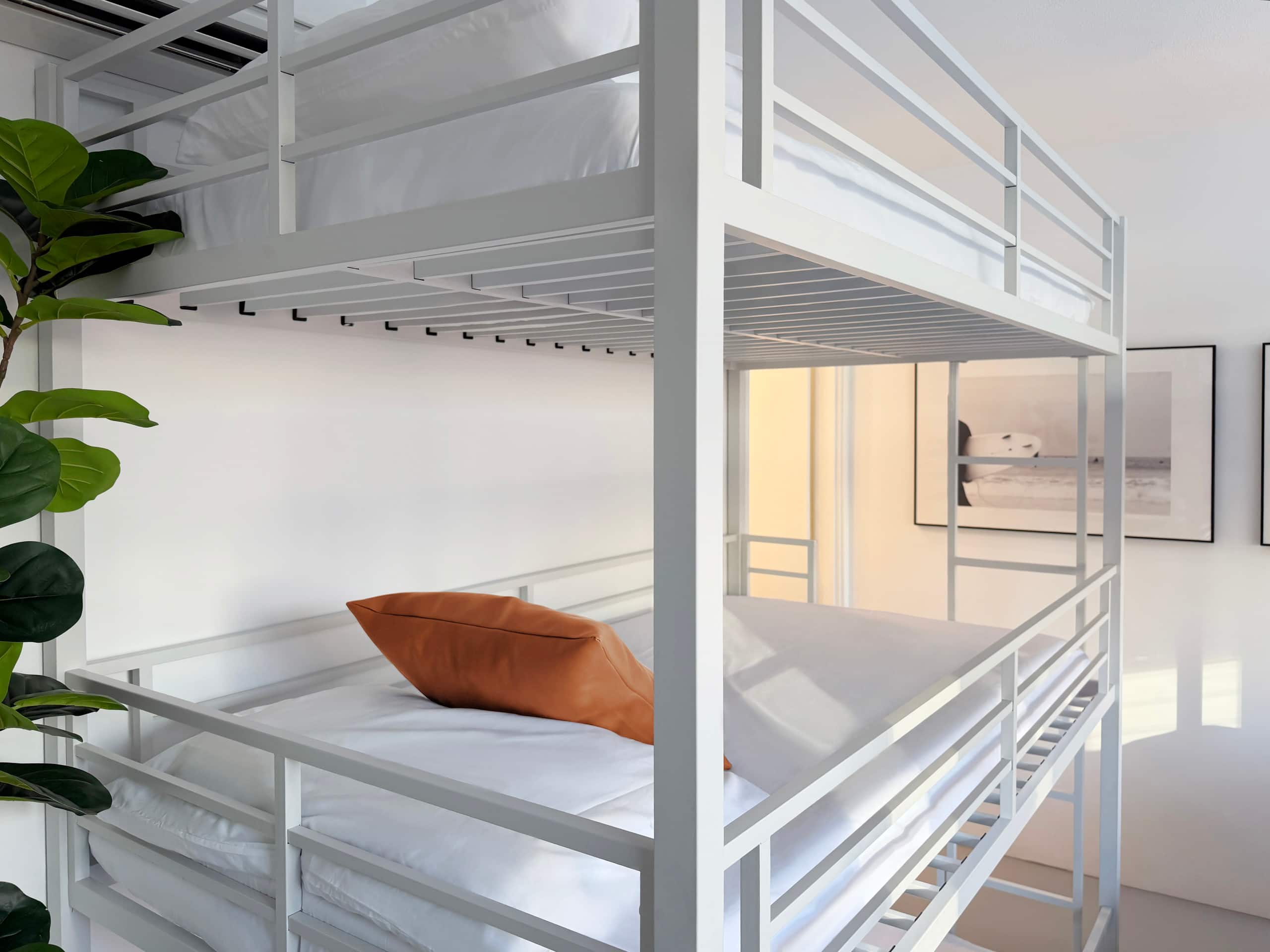 Alo + 2BR/2BA + Parking + Sleeps Up To 18 Guests! - Image 18