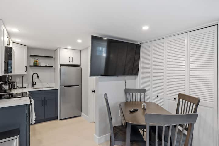 Summer Escape Close To Beach, Ocean, Shops - Hampton Beach