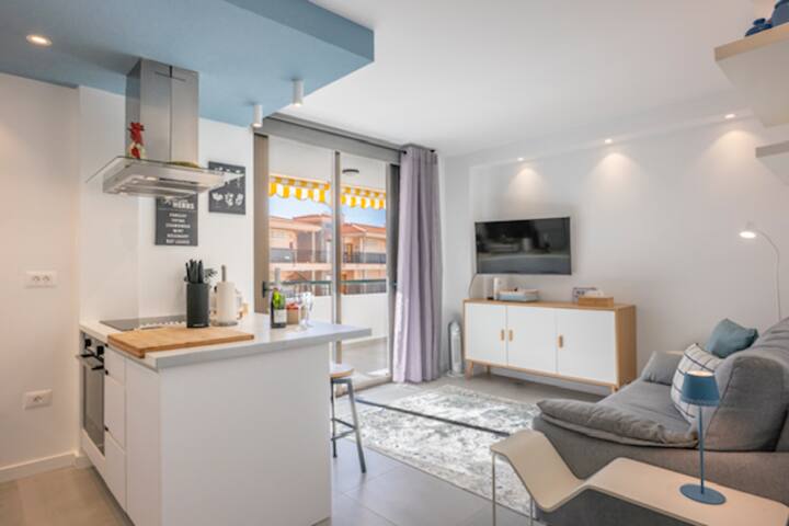 Lux, Rénové, Central, Piscine, Garage - Los Cristianos