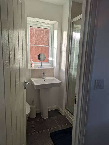 listing_image