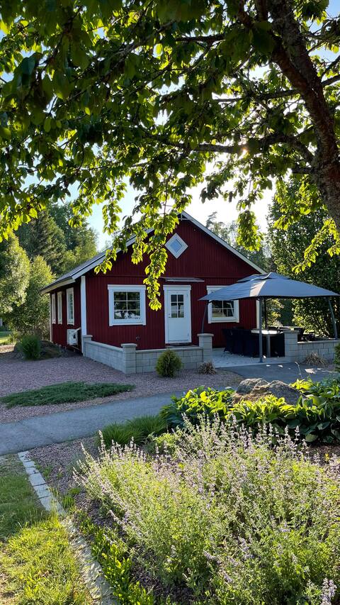 House by the lake incl. Pool and electric boat