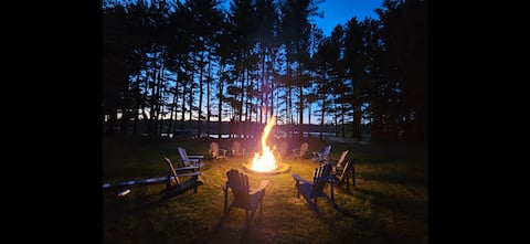 Lakefront | GameBarn | 6 Kayaks | Canoe | FirePit